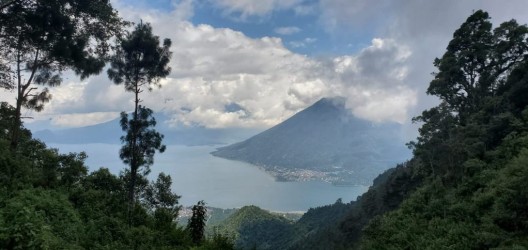 Mirador Lago de Amatitlán en Villa Canales